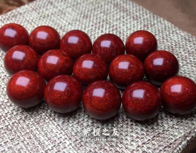 小叶紫檀不会裂？别听他们瞎忽悠-2