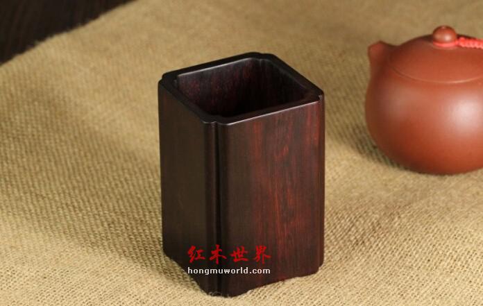 小叶紫檀方形笔筒 做工精致小巧玲珑-3