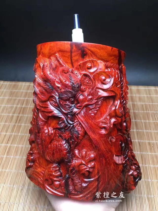 蛟龙得水 印度小叶紫檀纯手工笔筒 象征有才之人遇良机-7