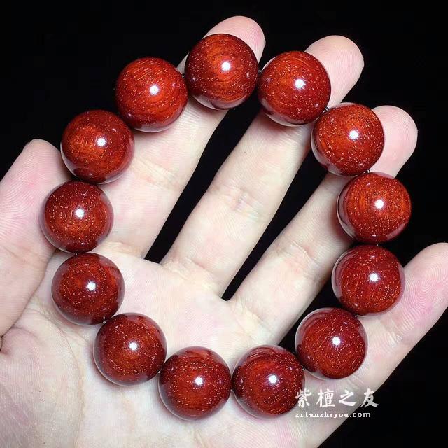 如何避免小叶紫檀手串玩成黑球球？-2