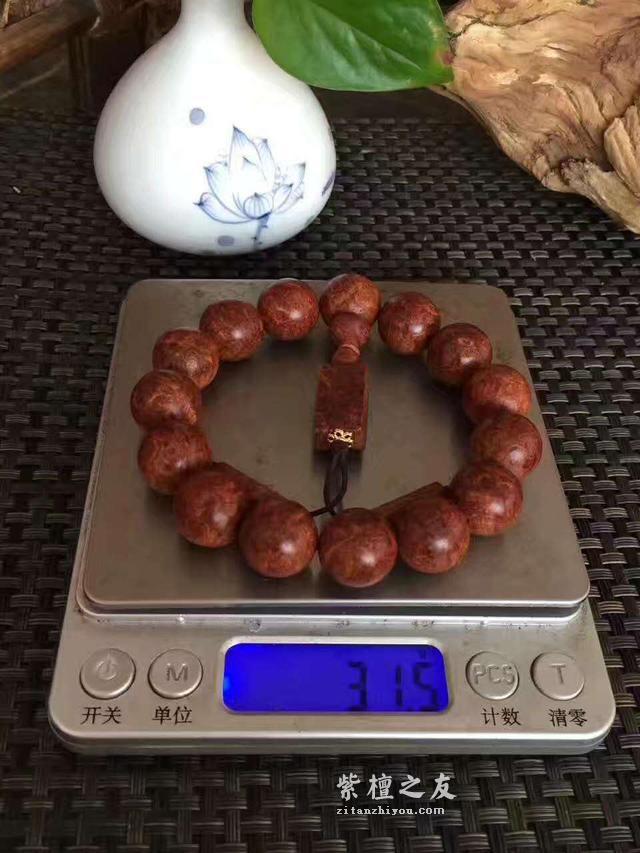 小叶紫檀究竟是选择大还是小？看老司机怎么说-1
