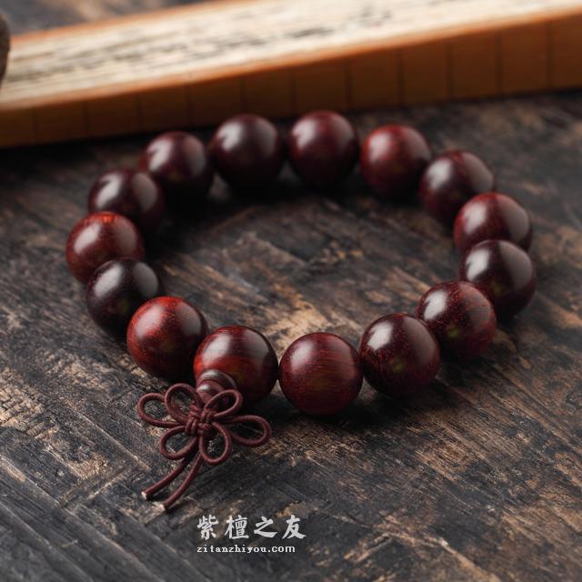 选购小叶紫檀需要注意哪几点？-1