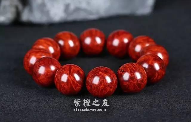 小叶紫檀的收藏价值有多大？你购买的紫檀具备收藏价值吗