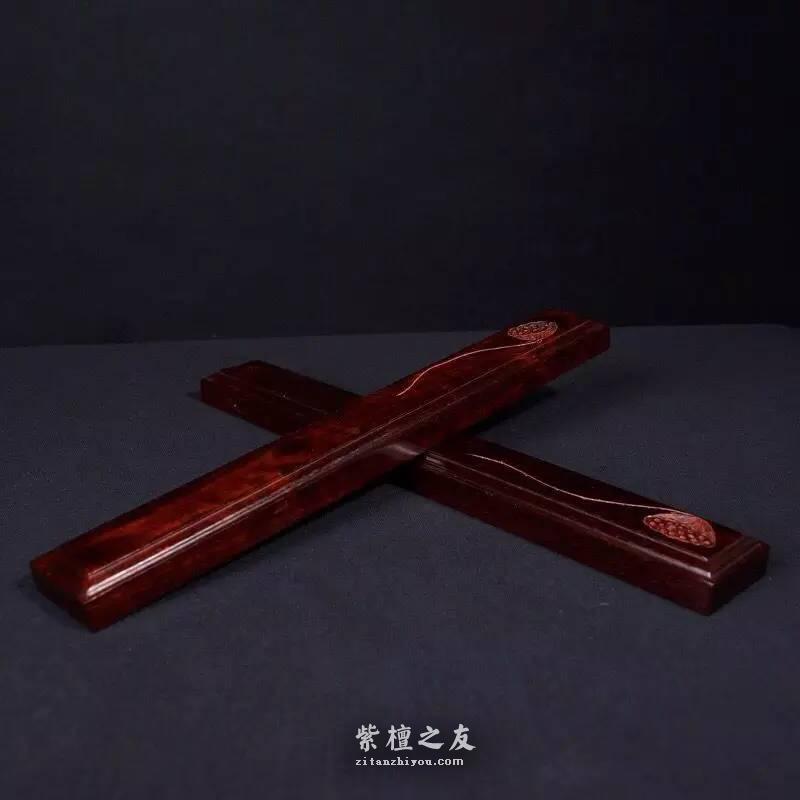 古代书房中常见的九种文房用器 紫檀材质更是画龙点睛-1