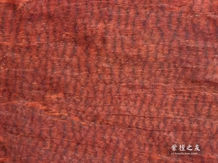 浅谈2013年至今紫檀用料纹理走红发展史-4