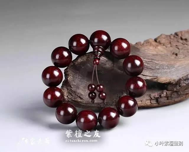 想要少吃药 选购小叶紫檀的时候要注意这几点-3