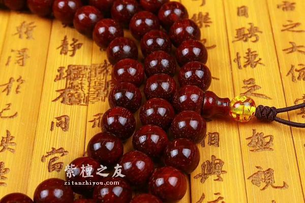 你能分清楚小叶紫檀、紫檀木、紫檀属的区别吗？