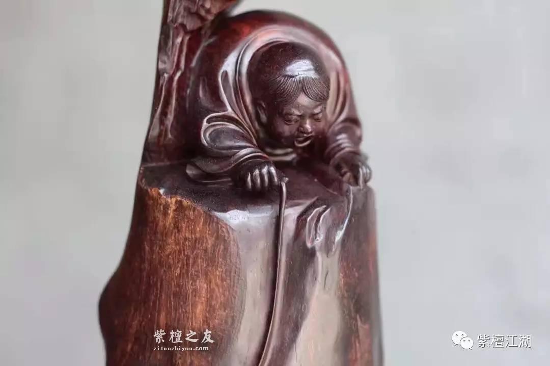 小叶紫檀水波S纹老料打造的小摆件《刘海》招财送子-7