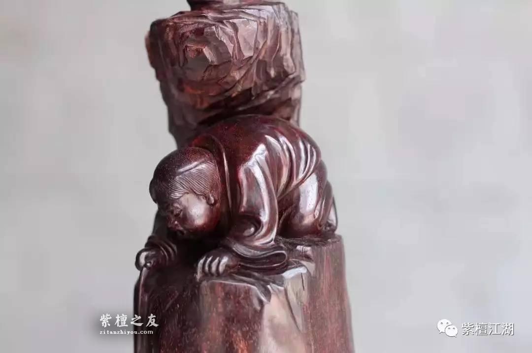 小叶紫檀水波S纹老料打造的小摆件《刘海》招财送子-4