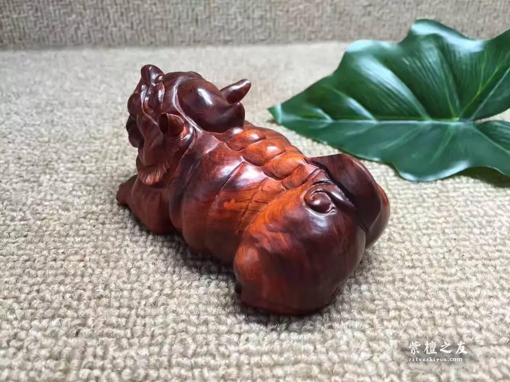 小叶紫檀手把件《貔貅》可辟邪镇宅招财-1