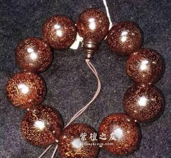 小叶紫檀的极品到底体现在哪些方面？-1