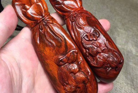 小叶紫檀数钱《钱袋子》手把件 油性好易包浆