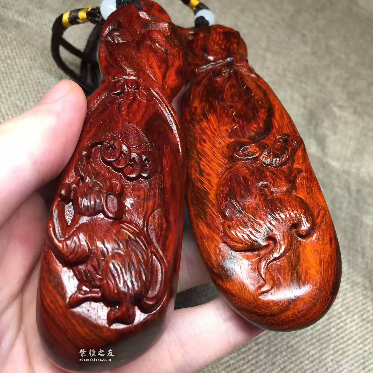 小叶紫檀数钱《钱袋子》手把件 油性好易包浆-7