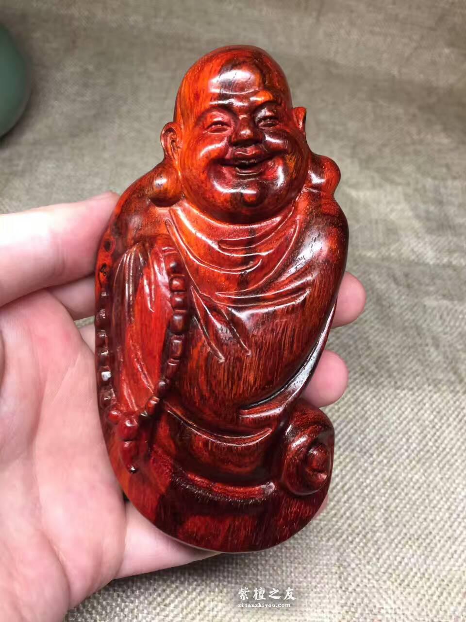 小叶紫檀火焰纹手把件《盘珠弥勒佛》带黑筋-3