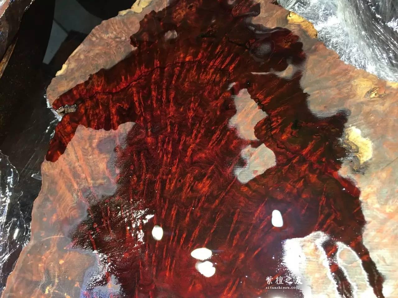 小叶紫檀的树头料有哪些好处？树头料怎么保养？-1