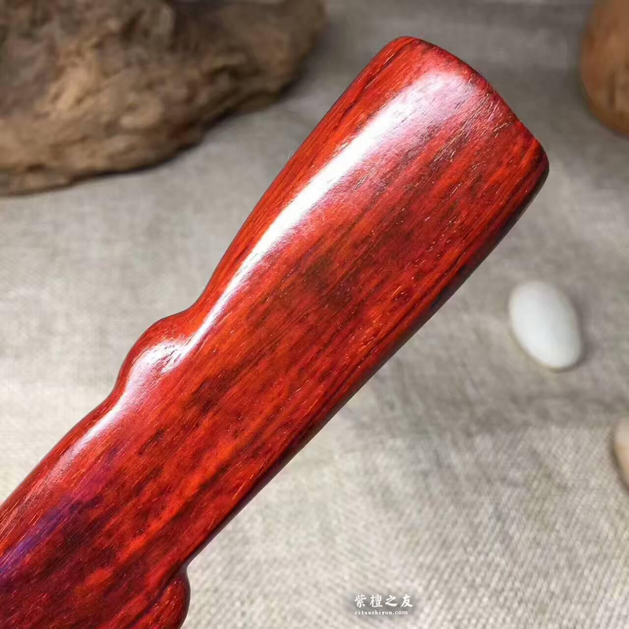 高油密泥料子！小叶紫檀火焰纹手把件-5
