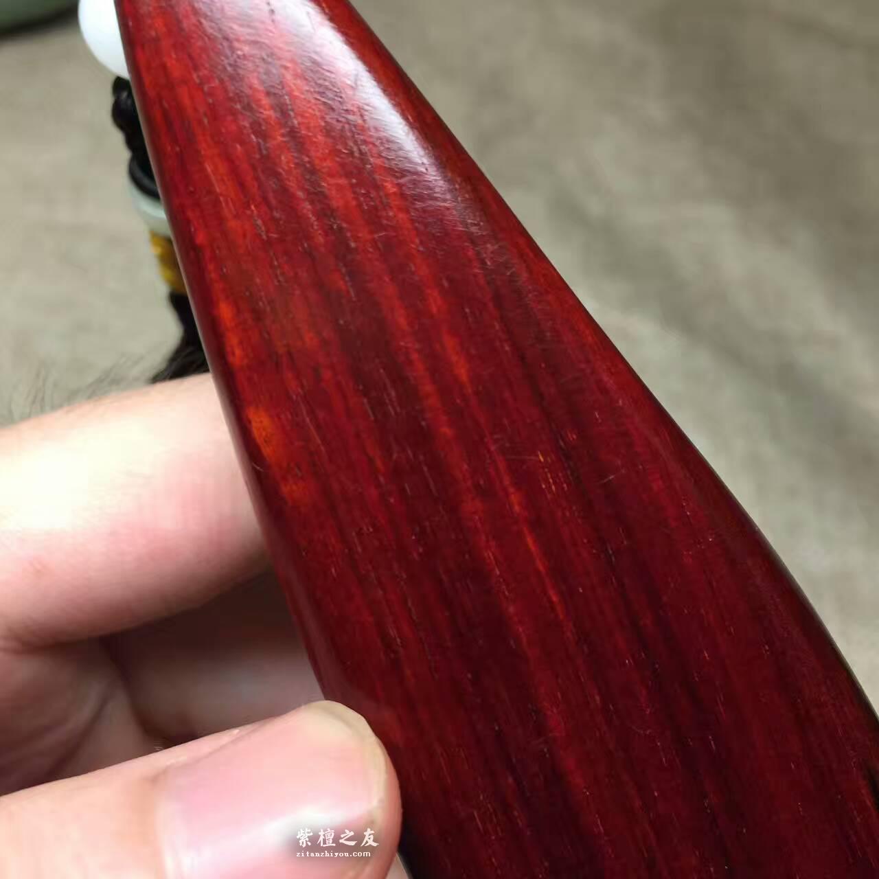 小叶紫檀中的王者《羽翼》手把件 完美无瑕鱼鳞底-5