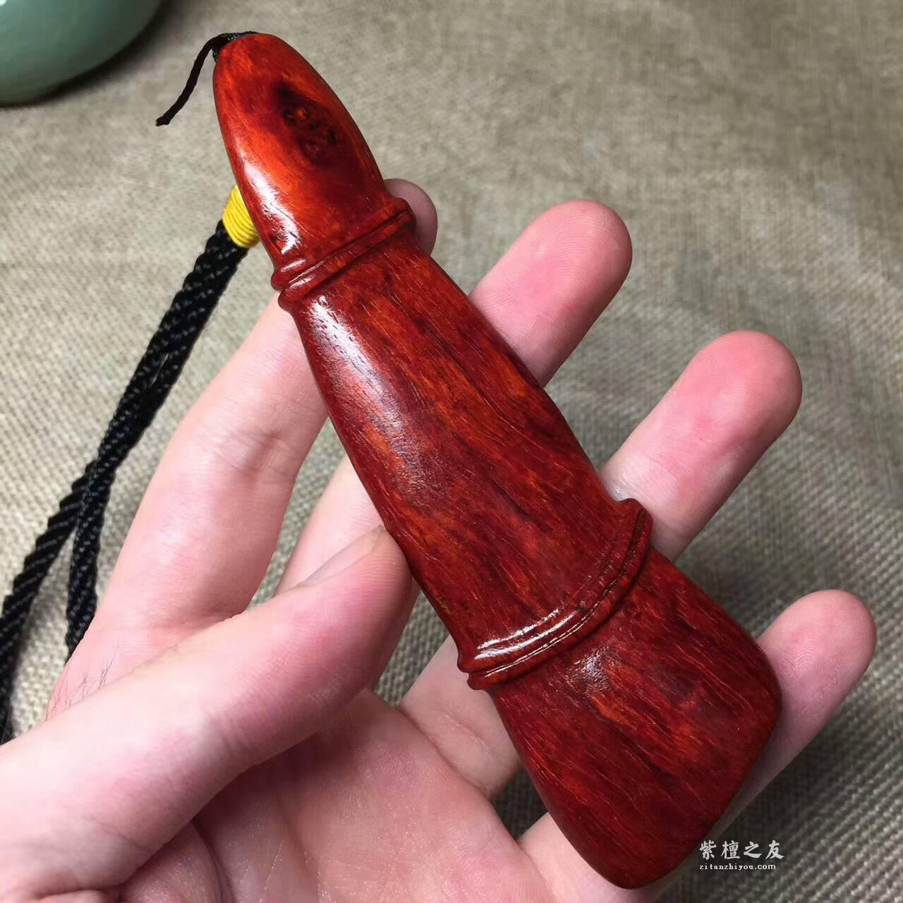 小叶紫檀手把件《节节高》  鱼鳞底金星很漂亮-6