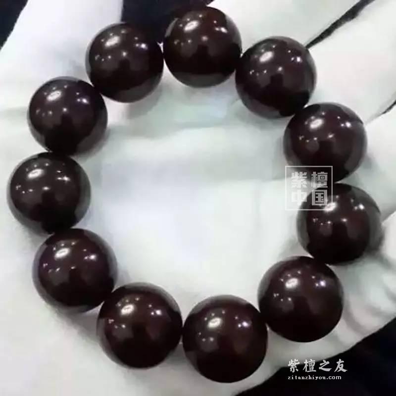 盘玩包浆后的小叶紫檀手串欣赏 真的很漂亮-3