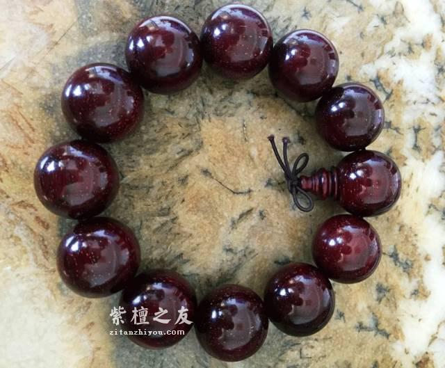 盘玩包浆后的小叶紫檀手串欣赏 真的很漂亮-7