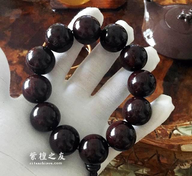 盘玩包浆后的小叶紫檀手串欣赏 真的很漂亮-9