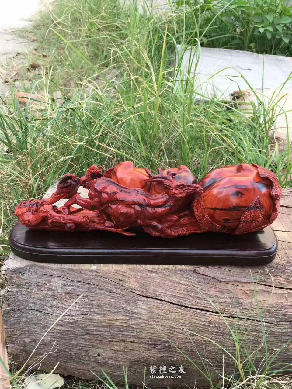 小叶紫檀工艺品《福禄寿》设计独特工艺精湛寓意美好-6