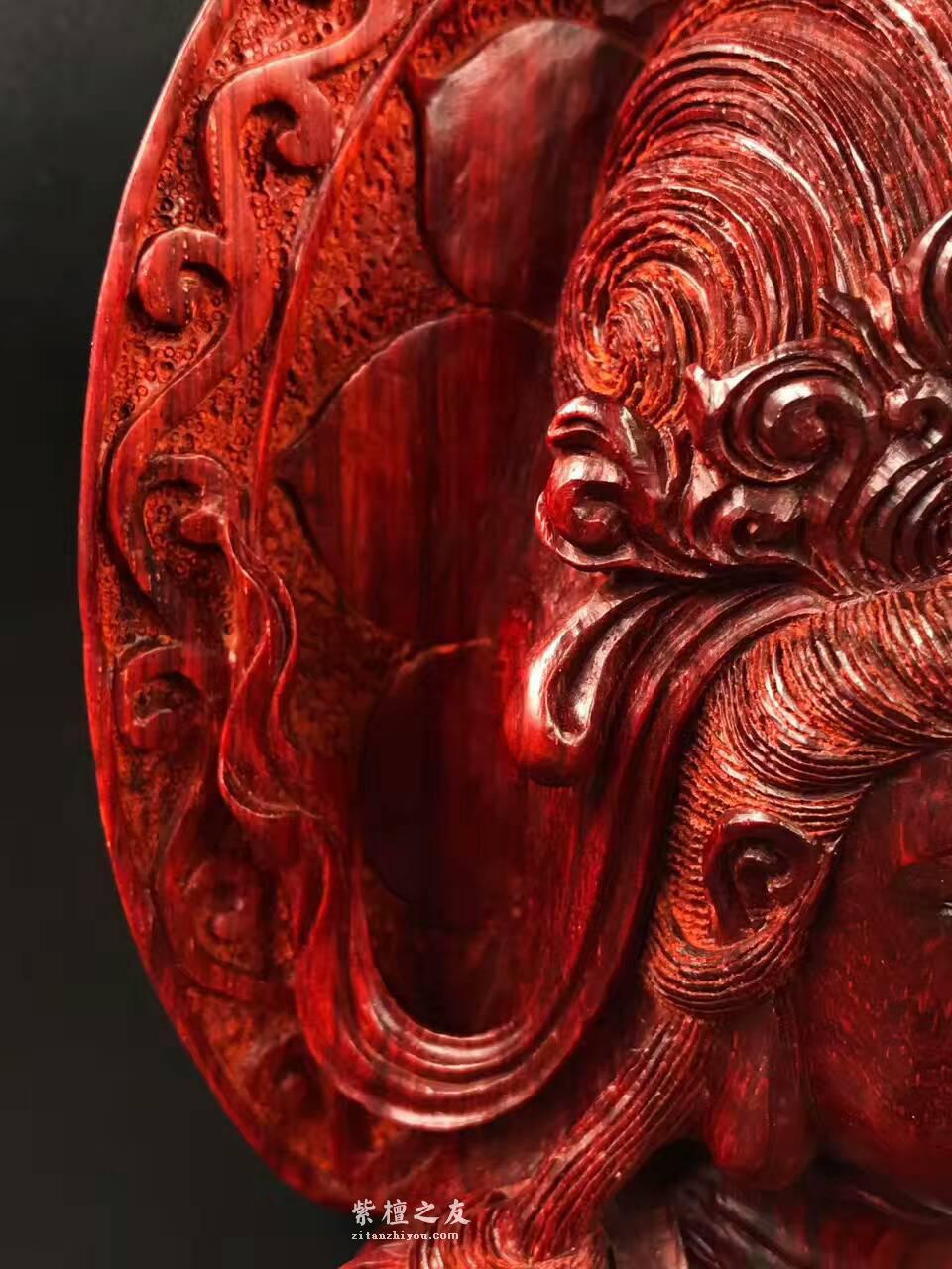 纯手工轻刀工艺作品《观世音菩萨》 印度小叶紫檀高密度金星泥料-7