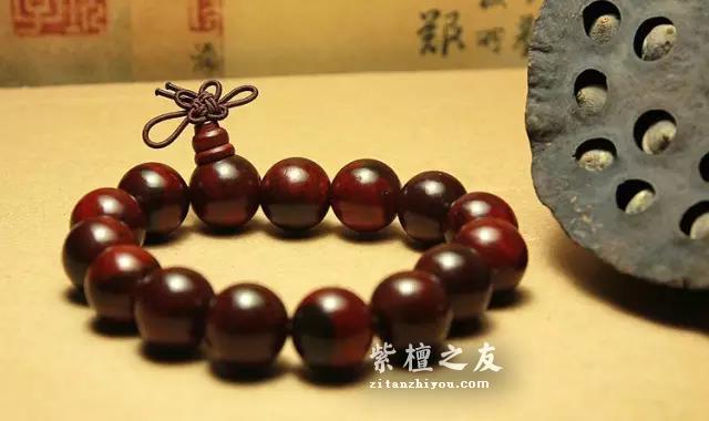 有了这样一双“火眼金睛”，还怕认不出小叶紫檀的兄弟姐妹？-2