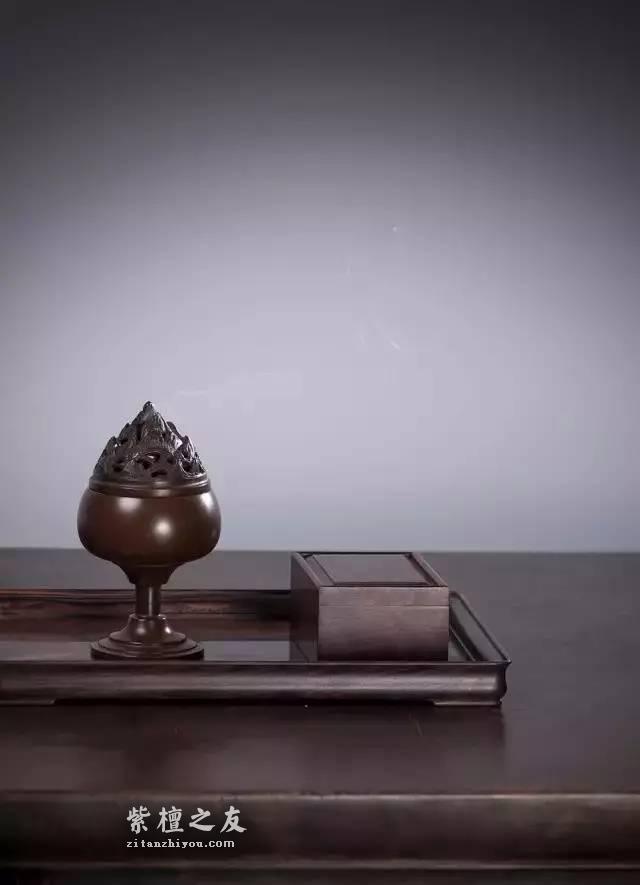 古代文人书斋是如何布置的？紫檀在古人案头中的地位-22