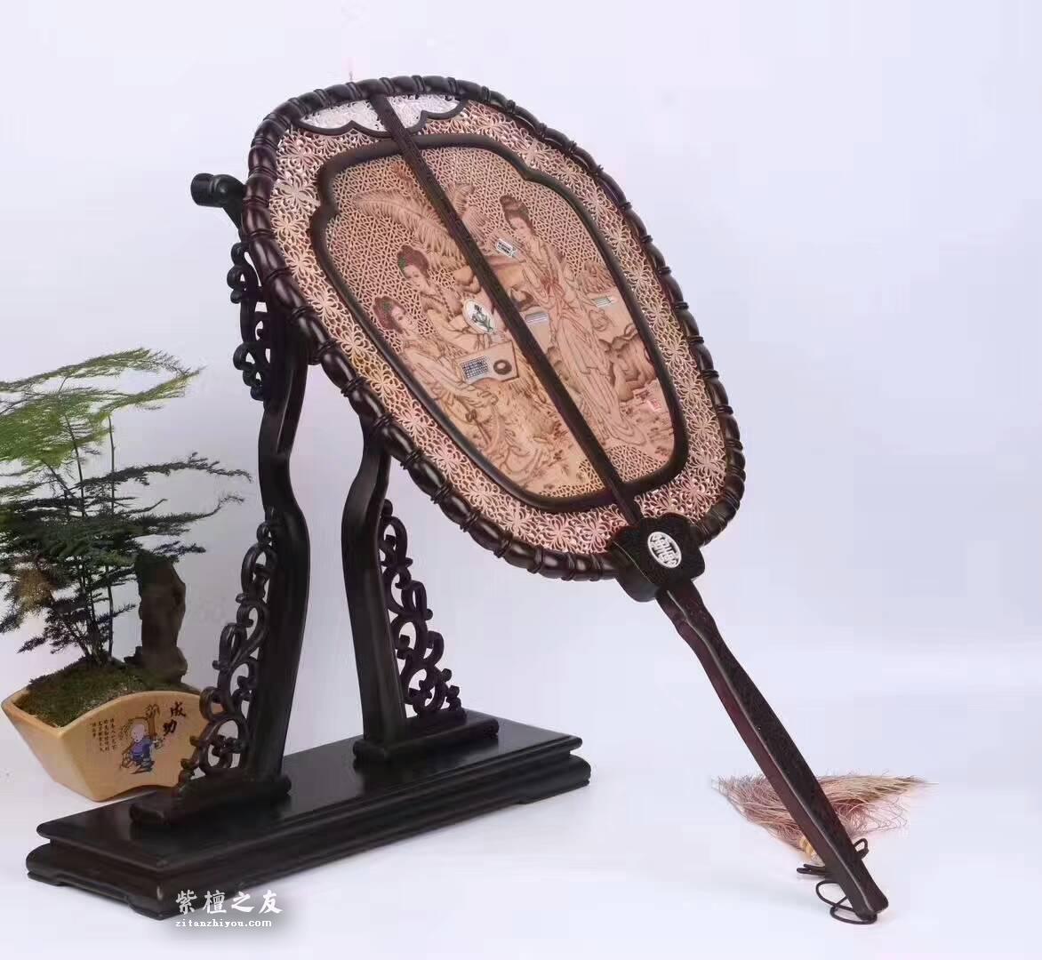 紫光檀嵌檀香宫扇摆件 画面精美做工细致复古风装饰-6
