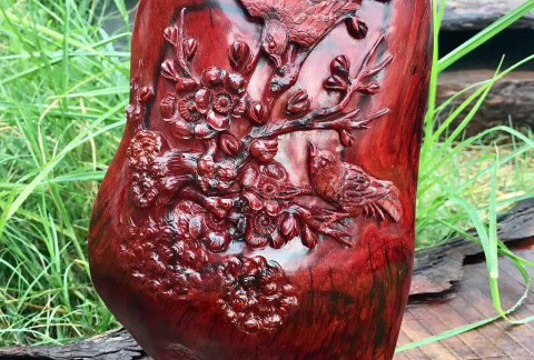 印度小叶紫檀工艺品《喜上眉梢》 鸡血红泥料精美雕工适合桌上装饰