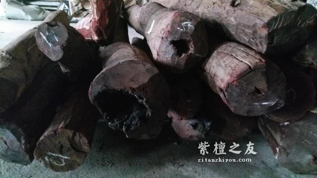 小叶紫檀到底怕不怕水？沾了水要如何处理？-1