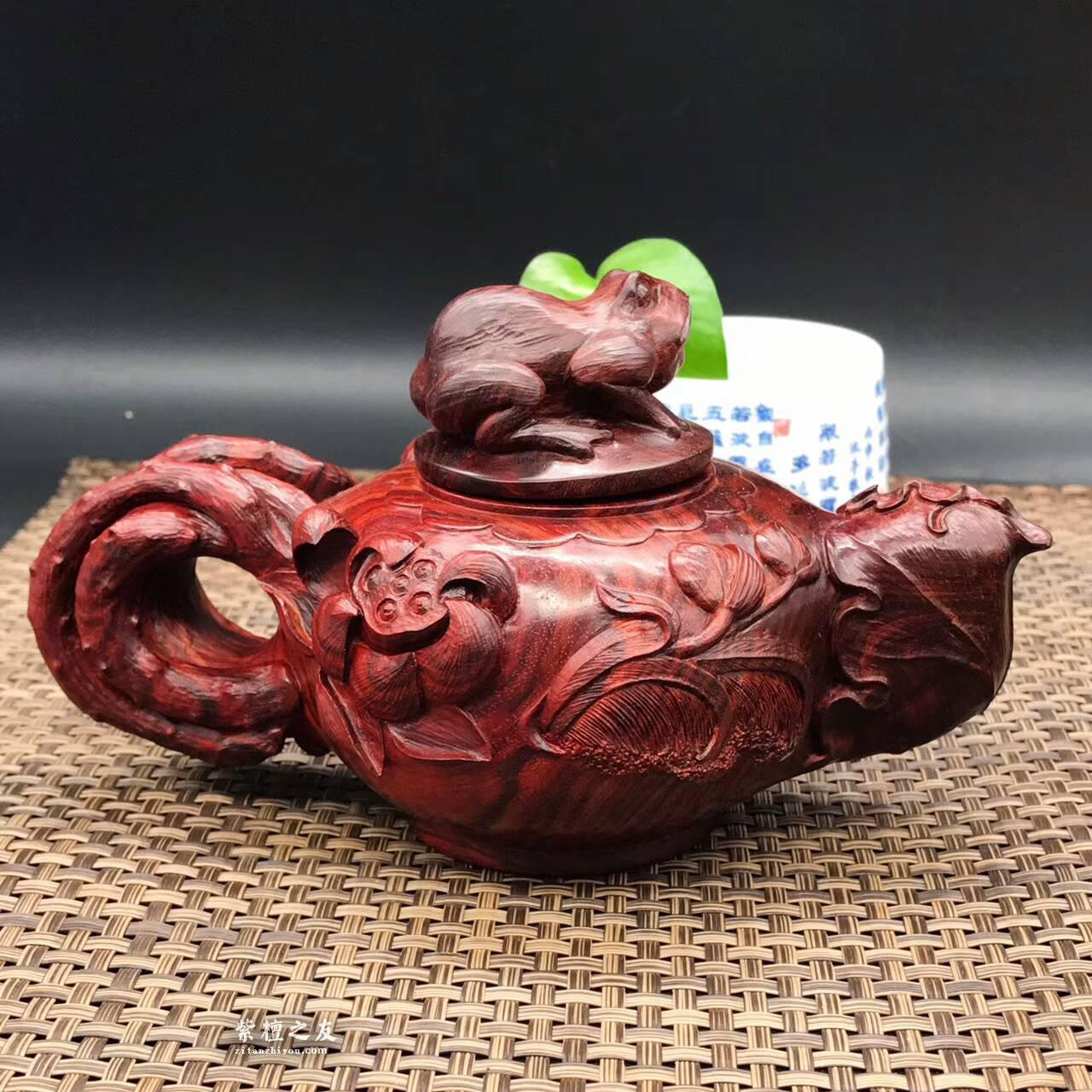 印度小叶紫檀纯手工雕刻壶把件 荷花青蛙寓意悠然自得-3