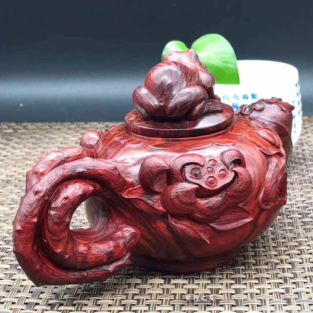 印度小叶紫檀纯手工雕刻壶把件 荷花青蛙寓意悠然自得-4