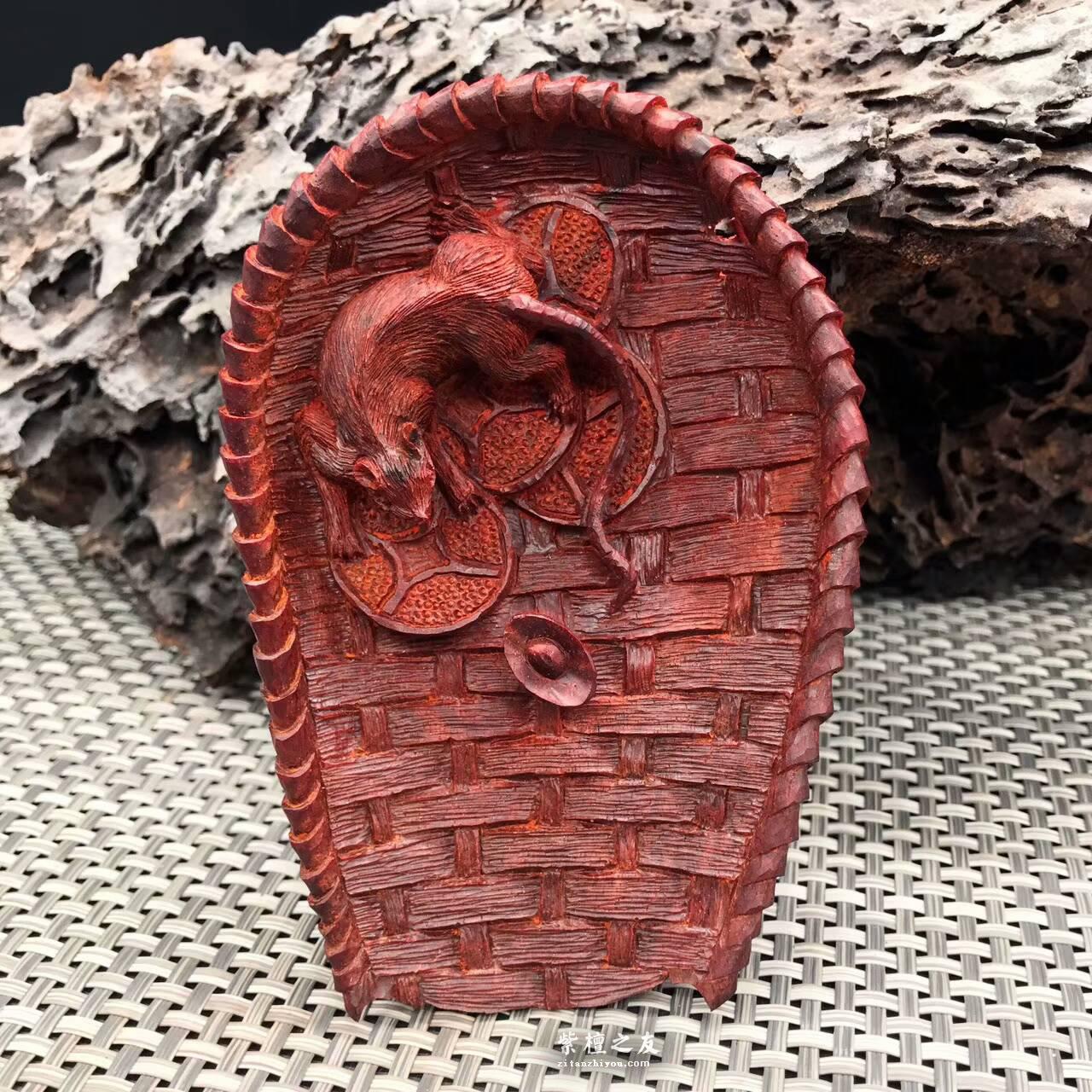 印度小叶紫檀小工艺品《数钱》 高密度泥料纯手工雕刻-7