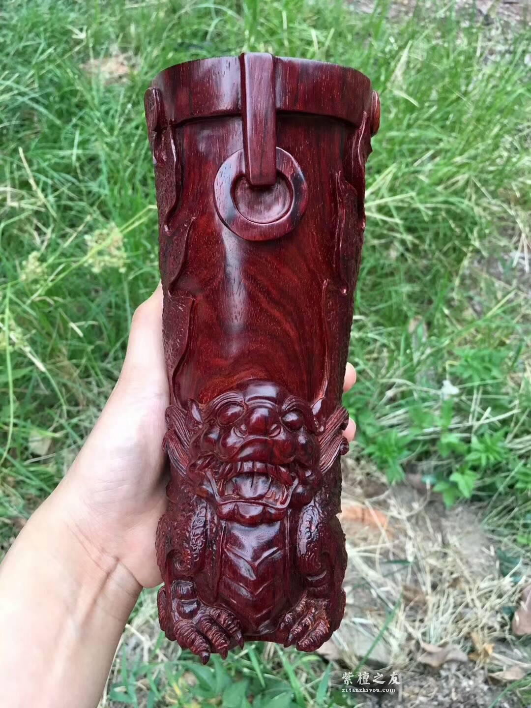 小叶紫檀《貔貅杯》可做笔筒 雕刻精美泥料光亮难得精品-6