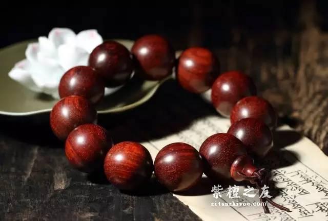 盘玩紫檀？先听听行家怎么说-3