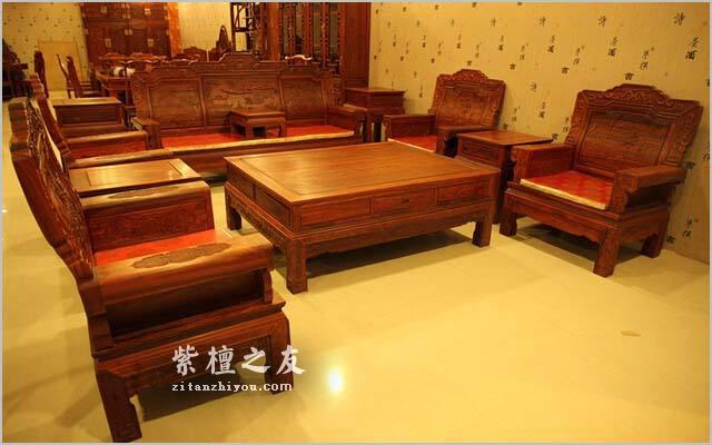 红木家具开裂正常吗？如何预防红木家具开裂？