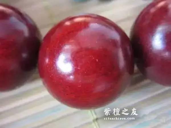 小叶紫檀密度如果达到极致是什么样子呢？-2