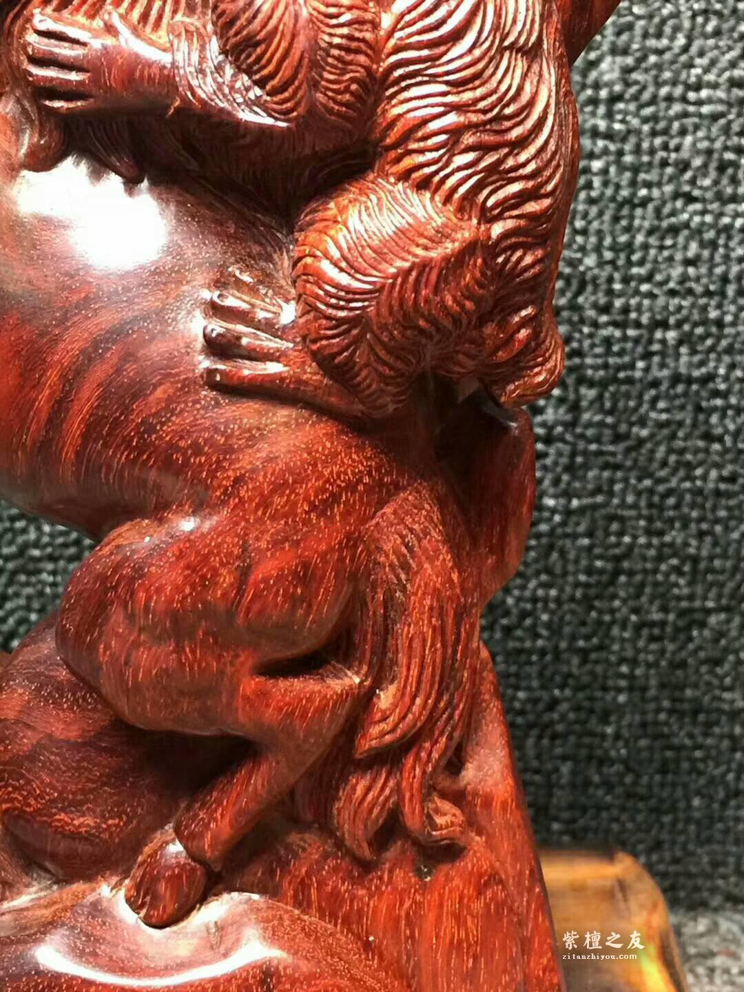 印度小叶紫檀《马上封侯》纯手工制作，材质密度一流带来好运-3