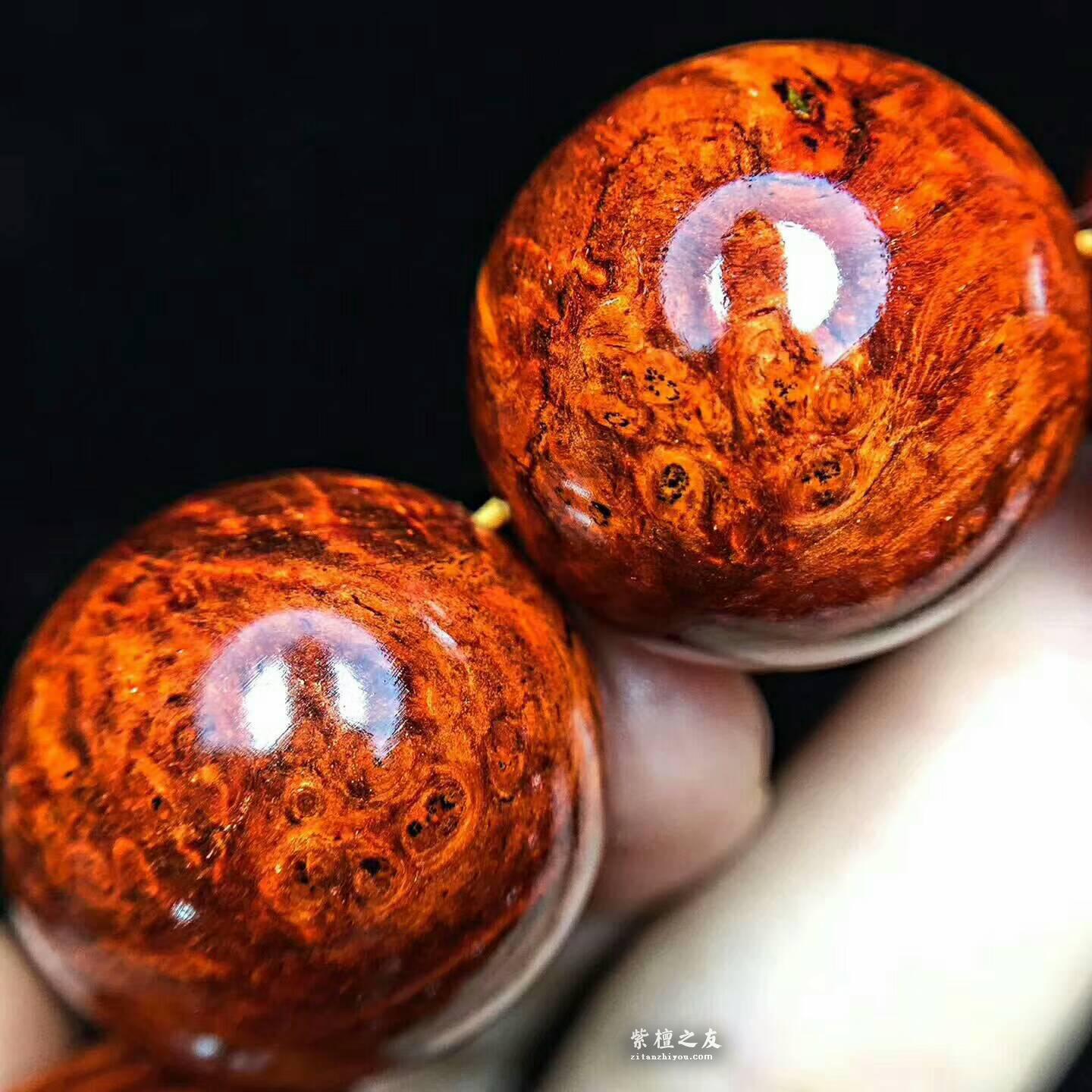 精品小叶紫檀2.0X12颗手串《春》 鸡血红泥料满瘤疤-4