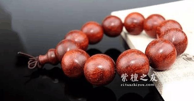 垃圾紫檀手串千万别扔，烫一下身价倍增！-1