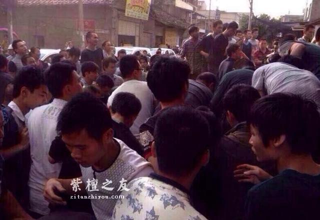 街边加工的小叶紫檀值得买吗，有何猫腻？-3