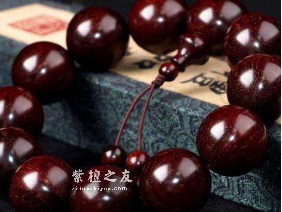 从小叶紫檀的善变过程中慢慢体会盘玩的乐趣-3