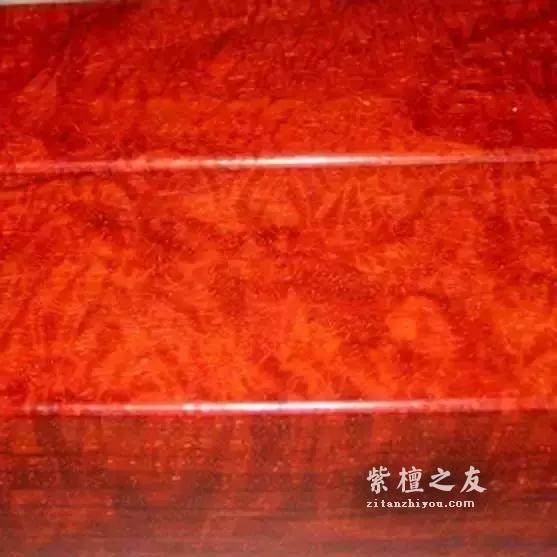 美炸了！紫檀纹理在各种切面的形态！-8