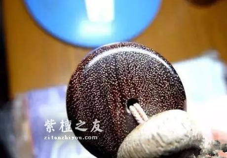 揭露某些商家的小叶紫檀“高油”，其实是这样的-1