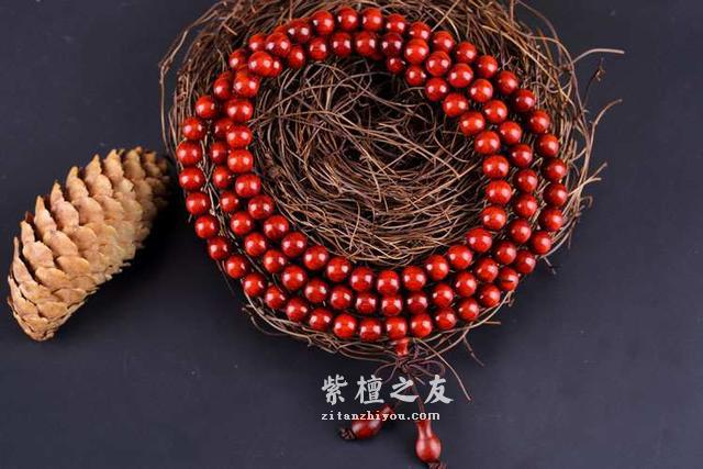 小叶紫檀手串在七种情况下伤害蛮大的，要警惕！-2