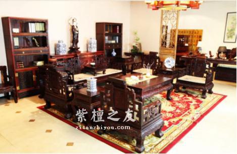 价格上万元的小叶紫檀家具日常保养方法-3