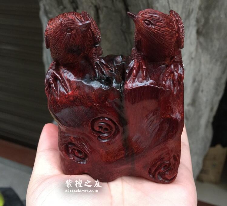 印度小叶紫檀 摆件“双喜临门” 鸡血红泥料材质-7