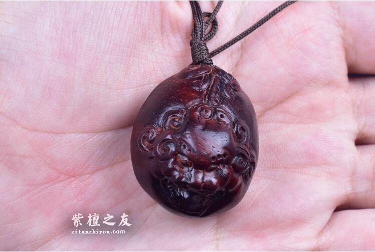 正品印度小叶紫檀木牛手把件挂件（牛气冲天）-8